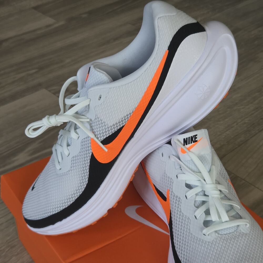 Nike Revolution 8 Road Comfy Men's US 13 Running Shoes White Total Orange